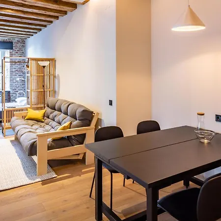 Onlviv Rynok Square 18 Two Appartement