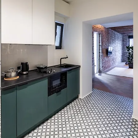 Onlviv Rynok Square 18 Two Διαμέρισμα