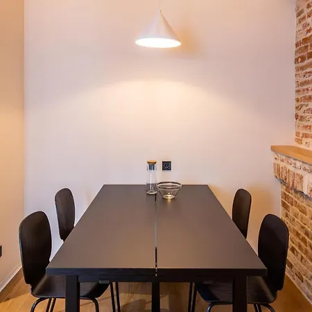 Onlviv Rynok Square 18 Two *